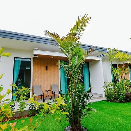 Cheeva Pool Villa Khao Lak Eksteriør bilde