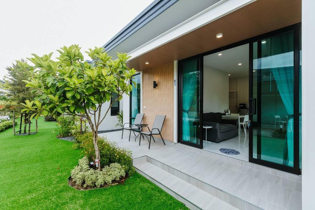 Cheeva Pool Villa Khao Lak Eksteriør bilde